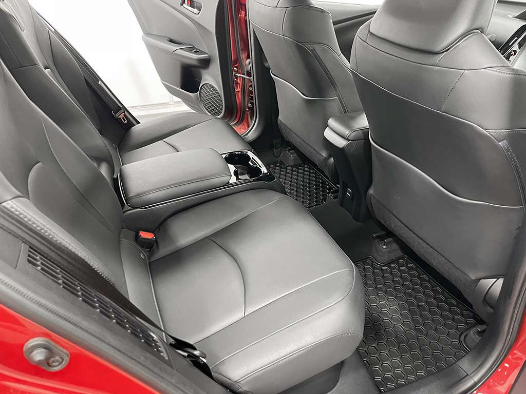 Toyota Prius Prime UPGRADE - SIEGES CHAUFFANTS - ROUES EN ALLIAGE 2019