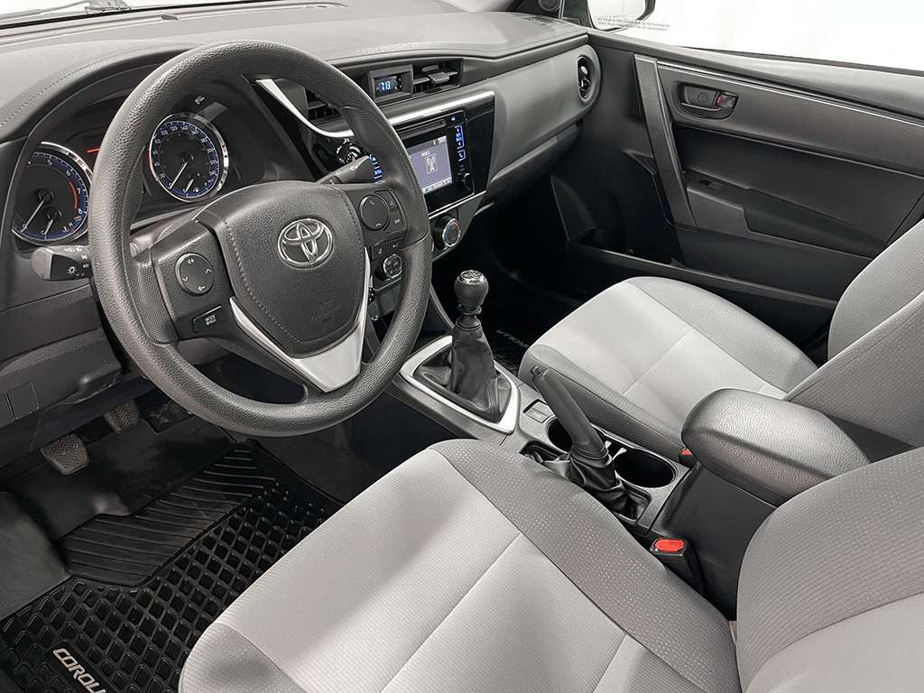 Toyota Corolla CE - BLUETOOTH - REGULATEUR DE VITESSE 2018