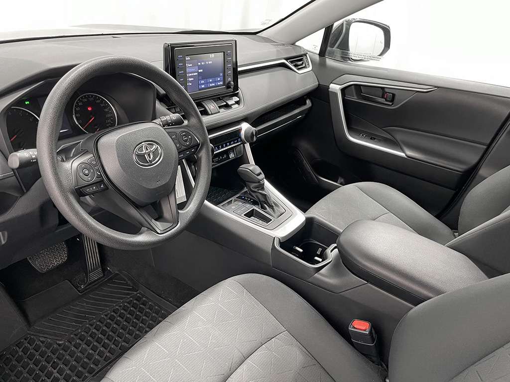 Toyota Rav4 LE - SIEGES CHAUFFANTS - BLUETOOTH 2022