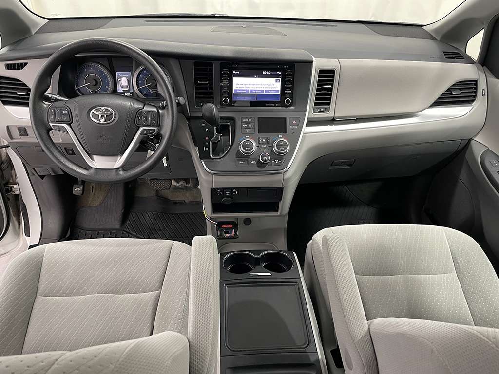 Toyota Sienna LE AWD - SIEGES ELECTRIQUES - BAS KILOMETRAGE 2018