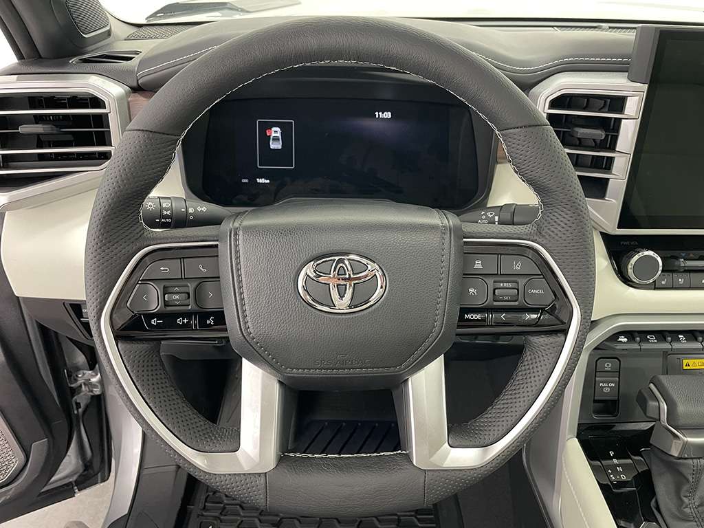 Toyota Tundra CAPSTONE HYBRIDE - CREWMAX - SIEGES VENTILES 2023
