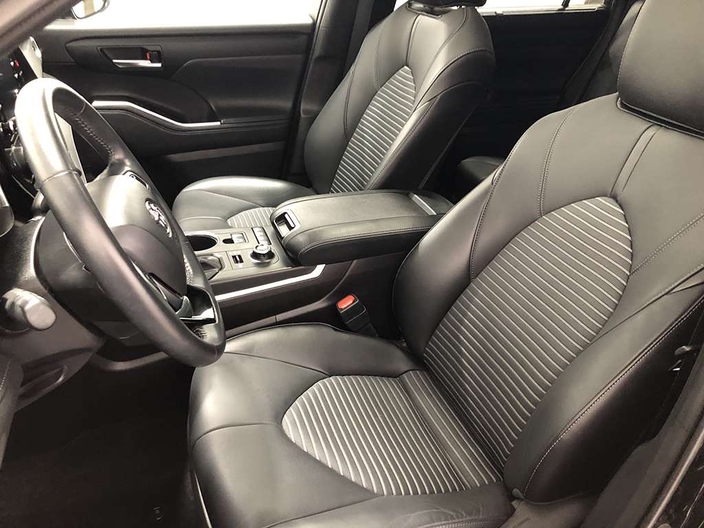Toyota Highlander XSE AWD - BAS KILOMETRAGE - INT. CUIR 2021