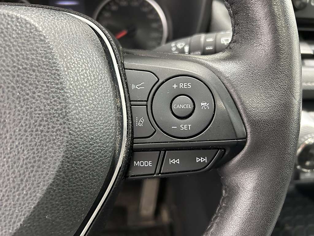 Toyota Rav4 XLE AWD - TOIT OUVRANT - SIEGES CHAUFFANTS 2020