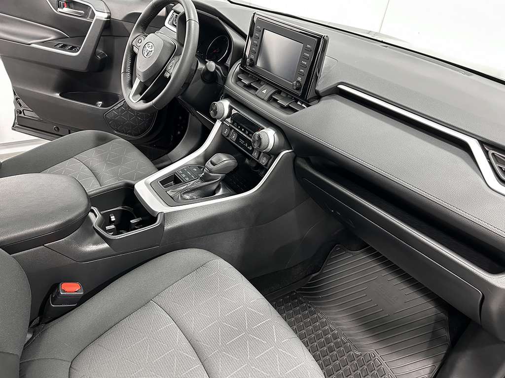 Toyota Rav4 XLE AWD - SIEGES CHAUFFANTS - TOIT OUVRANT 2022