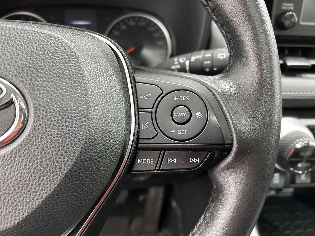 Toyota Rav4 XLE AWD - TOIT OUVRANT - SIEGES CHAUFFANTS 2019