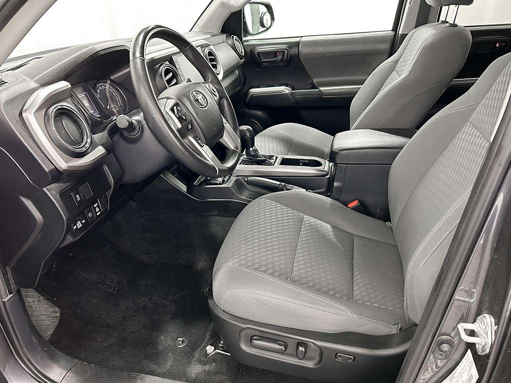 Toyota Tacoma DOUBLE CAB SR5 - SIEGES CHAUFFANTS - SIRIUS XM 2021