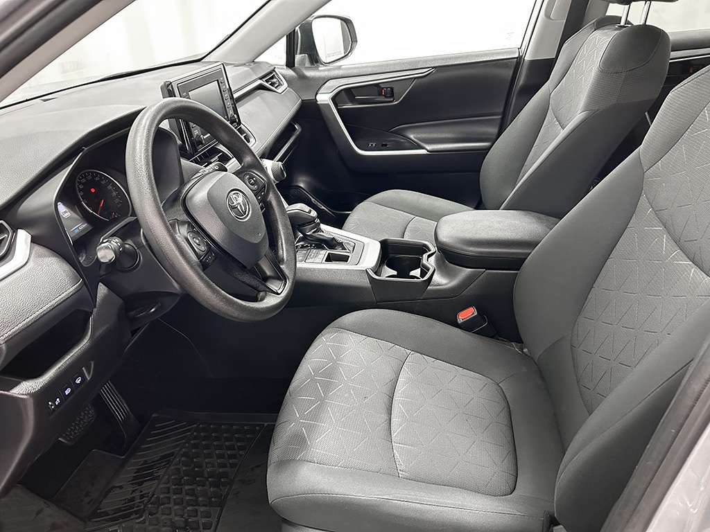 Toyota Rav4 LE  AWD - SIEGES CHAUFFANTS - BLUETOOTH 2021