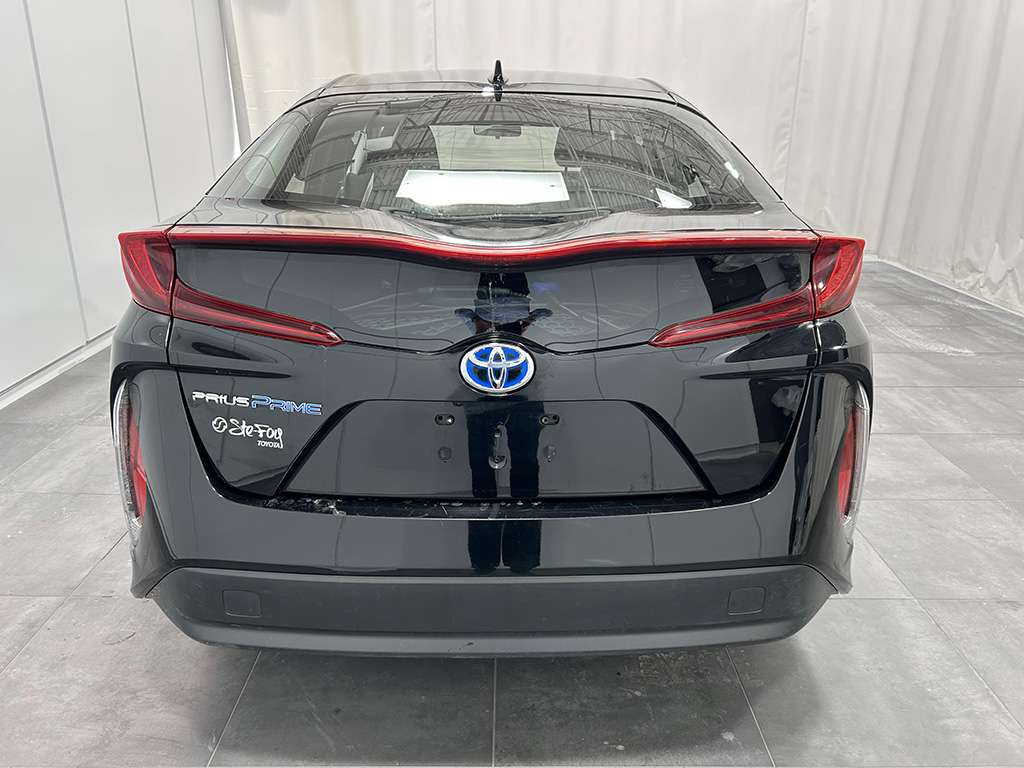 Toyota Prius Prime UPGRADE - SIEGES CHAUFFANTS - VOLANT CHAUFFANT 2021
