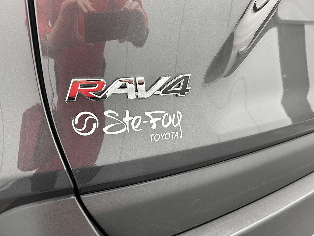 Toyota Rav4 LE - SIEGES CHAUFFANTS - REGULATEUR DE VITESSE 2019