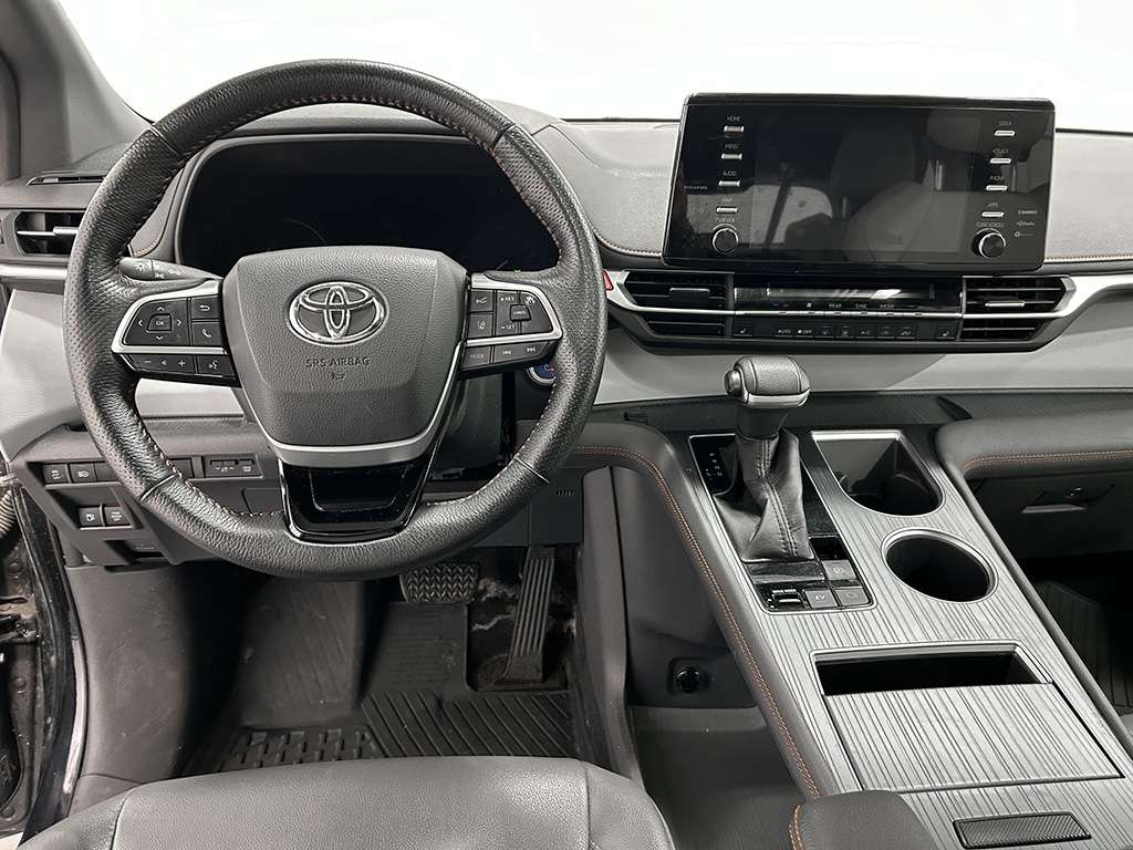 Toyota Sienna XSE - VOLANT CHAUFFANT - INT. CUIR - 7 PASSAGERS 2022
