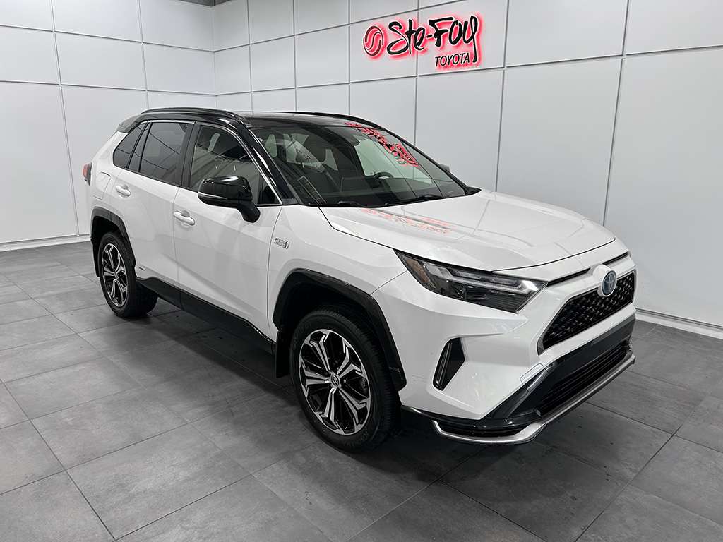 White 2022 Toyota RAV4 Prime XSE AWD SUV / Crossover All-Wheel Drive Continuously Variable Transmission