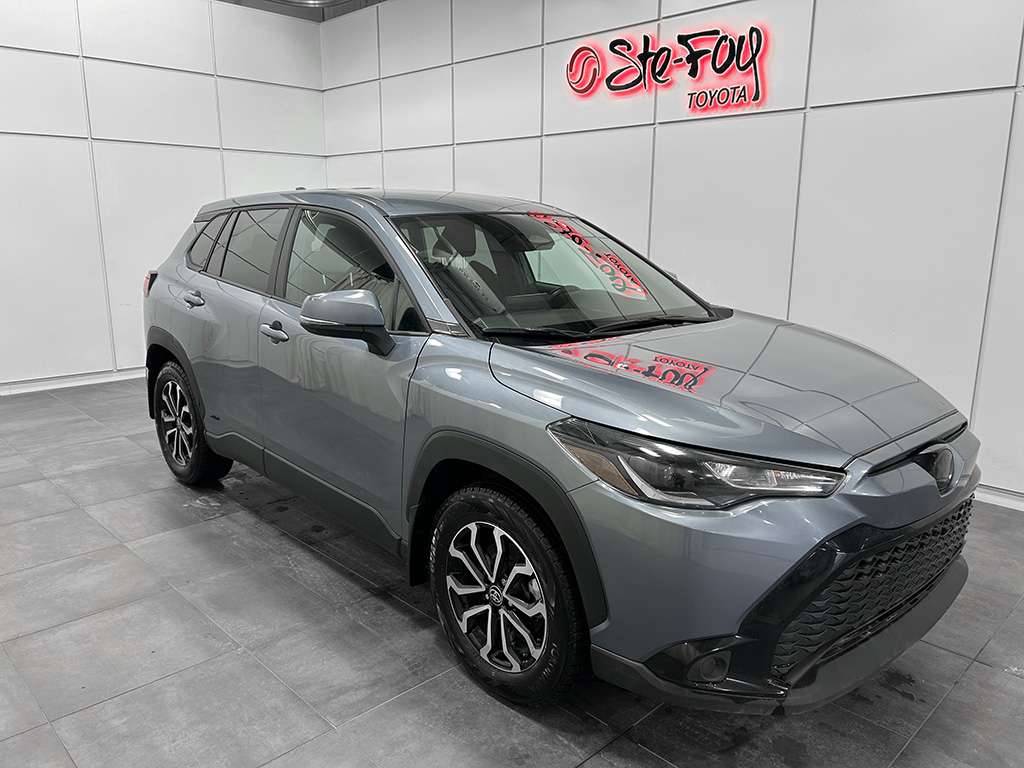 2024 Toyota Corolla Cross Hybrid SE AWD