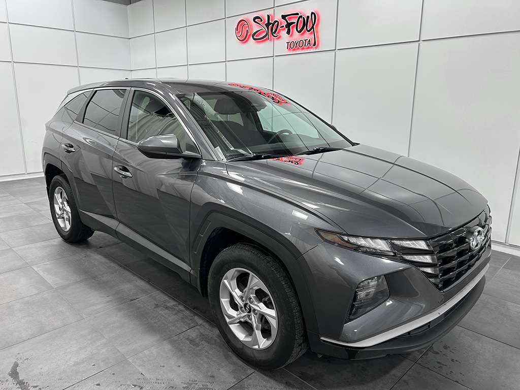 Gray 2022 Hyundai Tucson Essential AWD SUV / Crossover Automatic