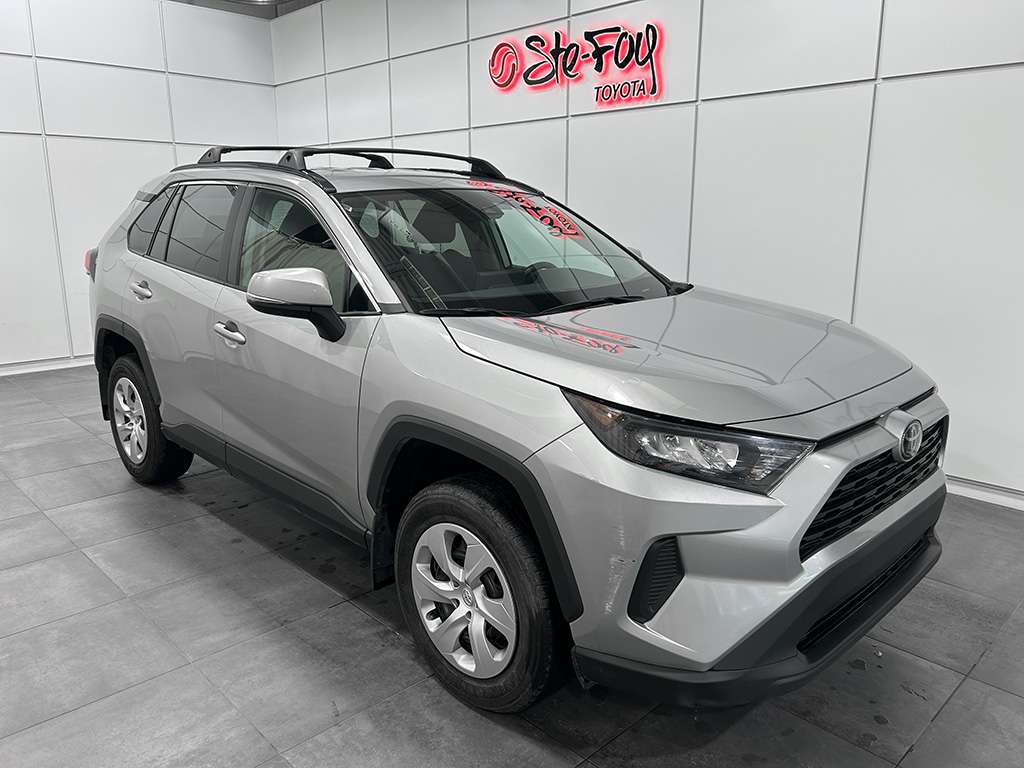 Silver 2021 Toyota RAV4 LE FWD SUV / Crossover Front-Wheel Drive Automatic