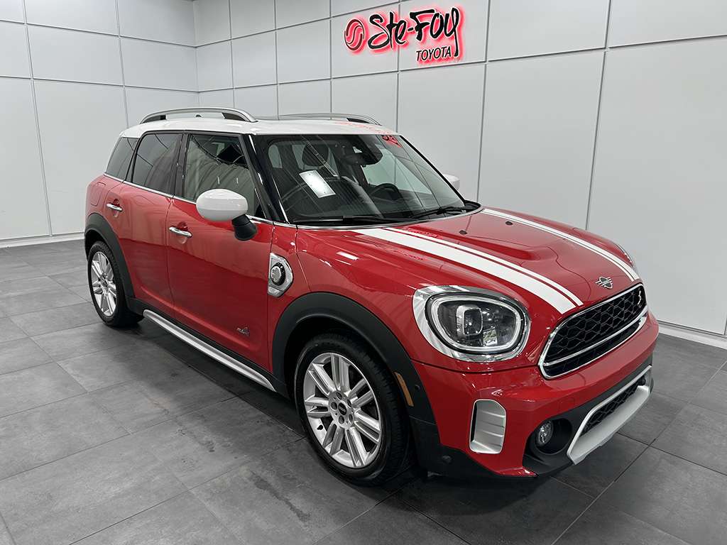 Red 2023 MINI Countryman Hybrid Plug-in Cooper SE ALL4 AWD SUV / Crossover All-Wheel Drive Automatic