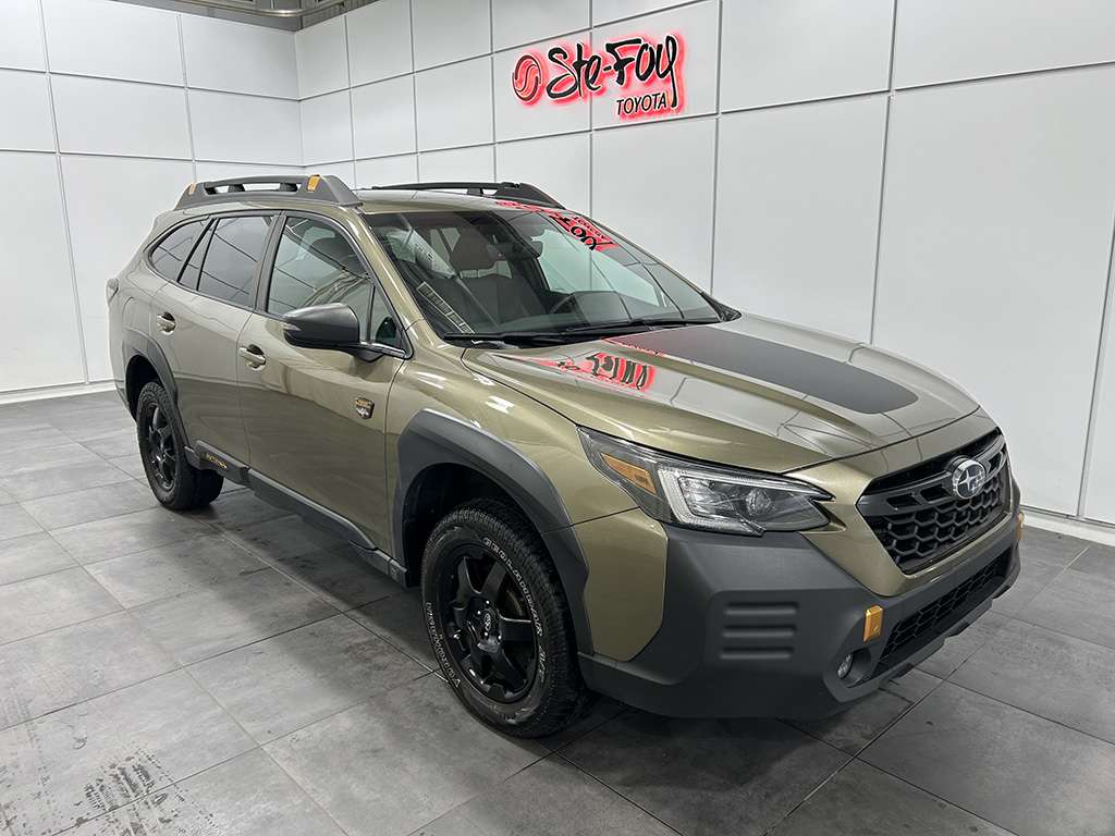 Green 2022 Subaru Outback Wagon Automatic