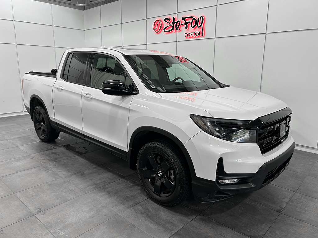 White 2024 Honda Ridgeline Pickup Truck All-Wheel Drive Automatic