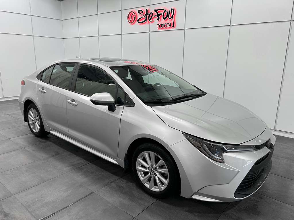 Silver 2024 Toyota Corolla Sedan Front-Wheel Drive Automatic