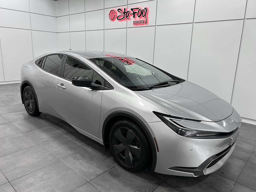 2024 Toyota Prius Prime SE FWD