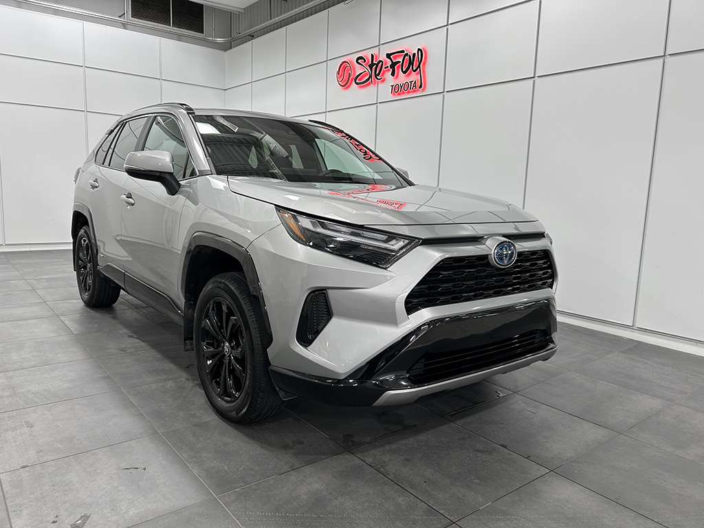  2023 Toyota RAV4 Hybrid SE AWD   