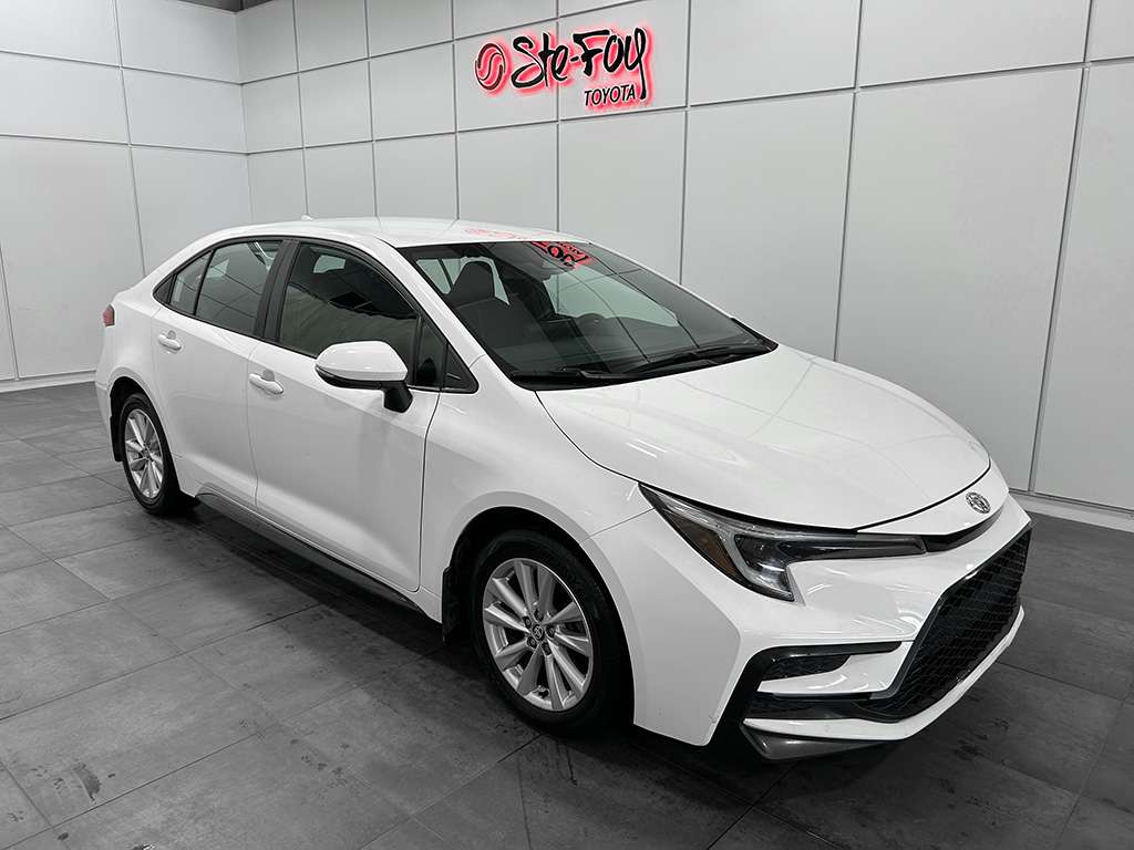 2024 Toyota Corolla SE FWD