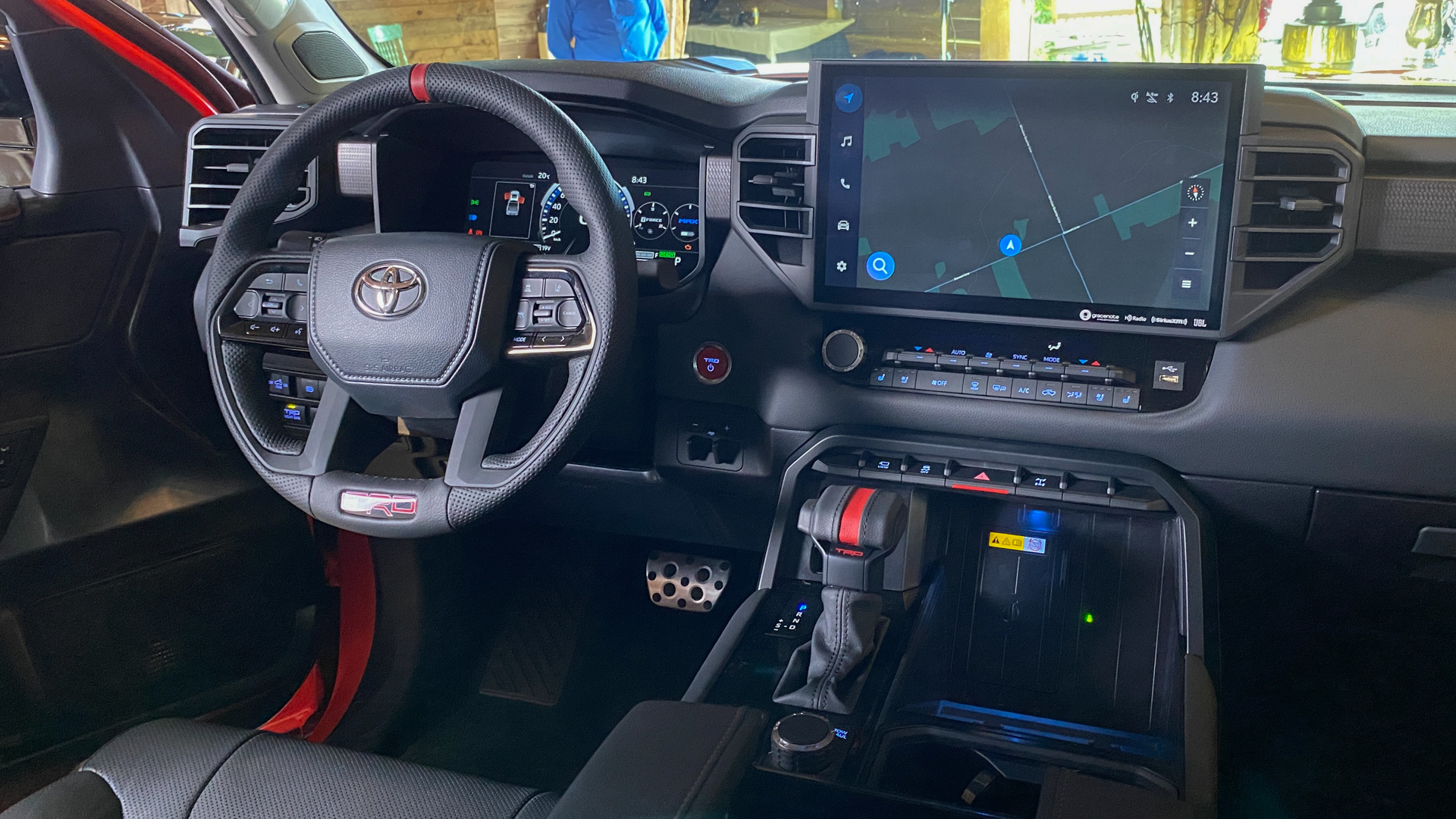 Habitacle et tableau de bord du Toyota Tundra 2022 | Ste-Foy Toyota